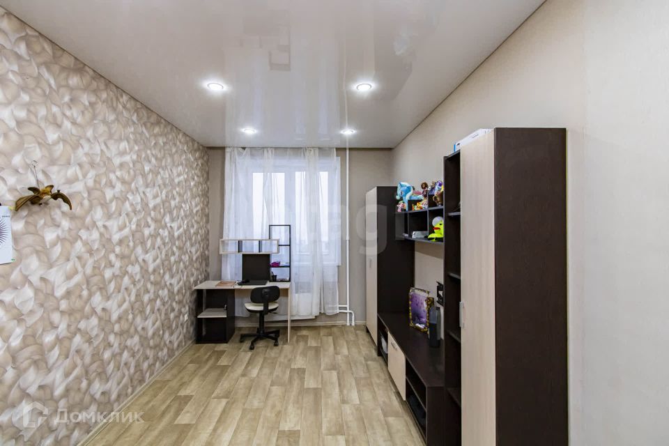 Продаётся 1-комнатная квартира, 41.3 м²