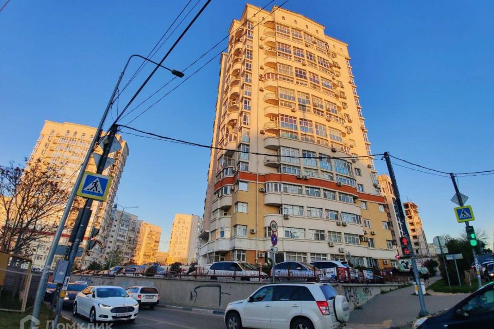 Продаётся 1-комнатная квартира, 45 м²