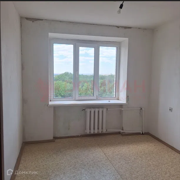 Продаётся 3-комнатная квартира, 55.9 м²