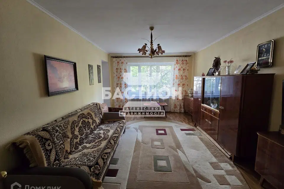 Продаётся 3-комнатная квартира, 72.4 м²