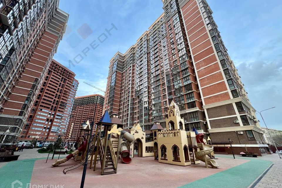 Продаётся 1-комнатная квартира, 47 м²
