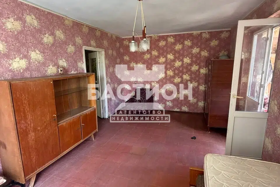 Продаётся 1-комнатная квартира, 38 м²
