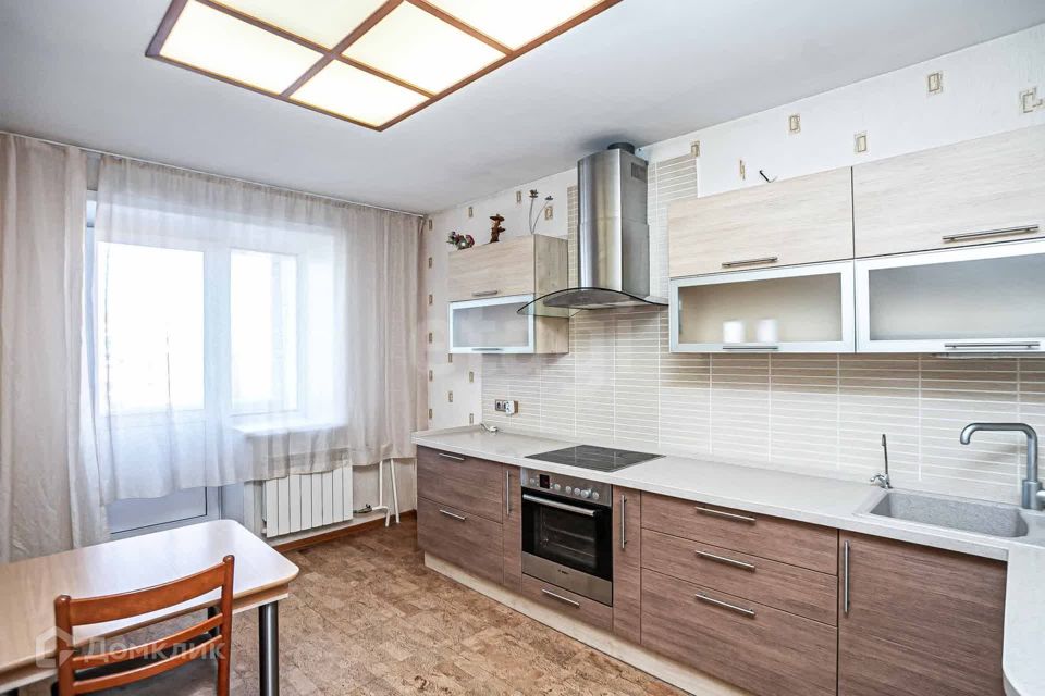 Продаётся 1-комнатная квартира, 53.1 м²