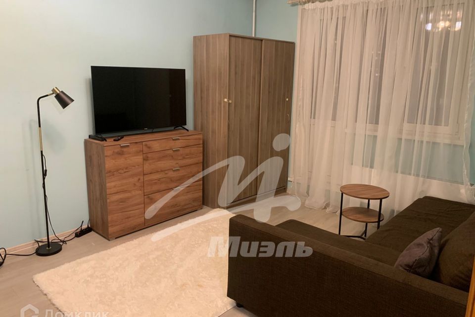 Сдаётся 1-комнатная квартира, 38 м²