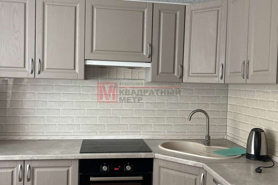 Сдаётся 2-комнатная квартира, 58 м²
