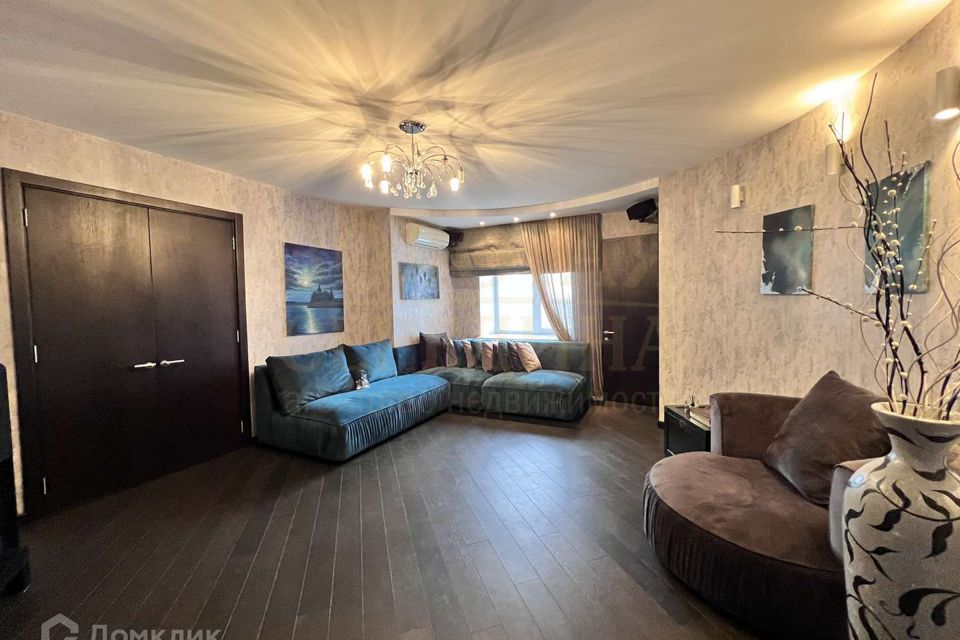 Продаётся 3-комнатная квартира, 93.3 м²