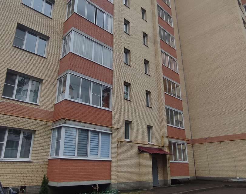 Продаётся 2-комнатная квартира, 111 м²