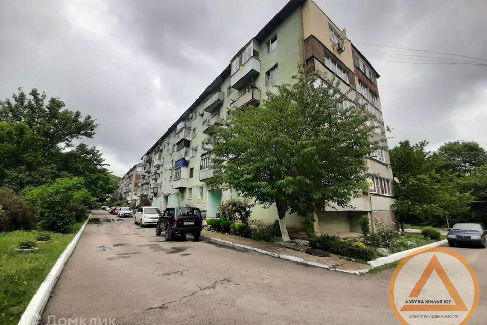 Продаётся 3-комнатная квартира, 69.3 м²