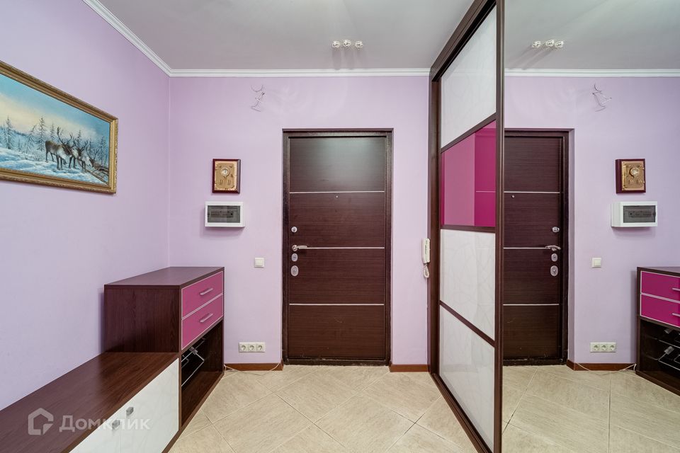 Сдаётся 2-комнатная квартира, 65.5 м²