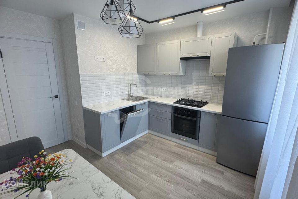 Продаётся 1-комнатная квартира, 36.5 м²