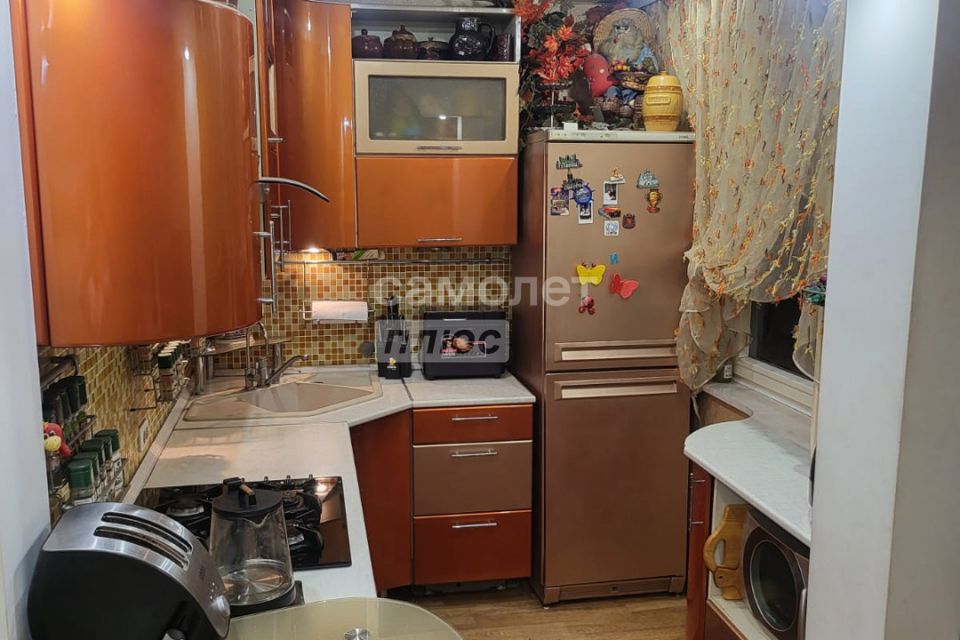 Продаётся 3-комнатная квартира, 57.5 м²