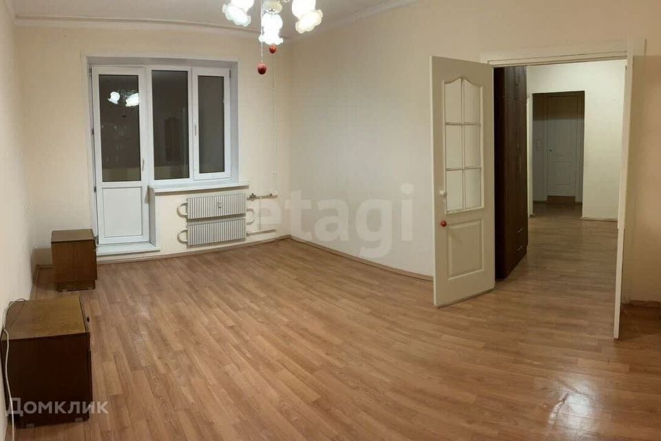Сдаётся 1-комнатная квартира, 54 м²