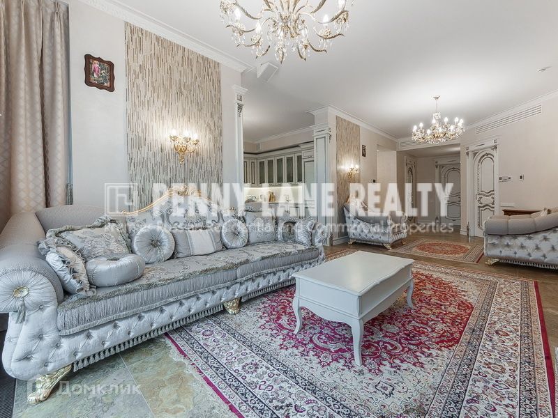 Сдаётся 4-комнатная квартира, 170 м²