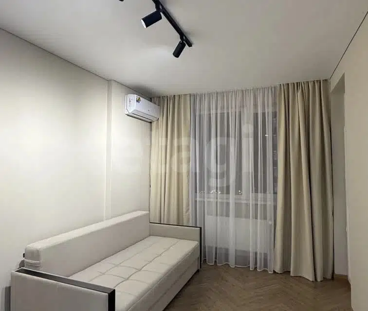 Продаётся 1-комнатная квартира, 38.9 м²