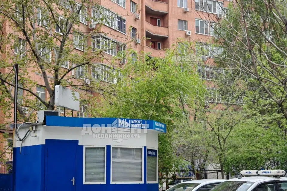 Продаётся 3-комнатная квартира, 56.5 м²