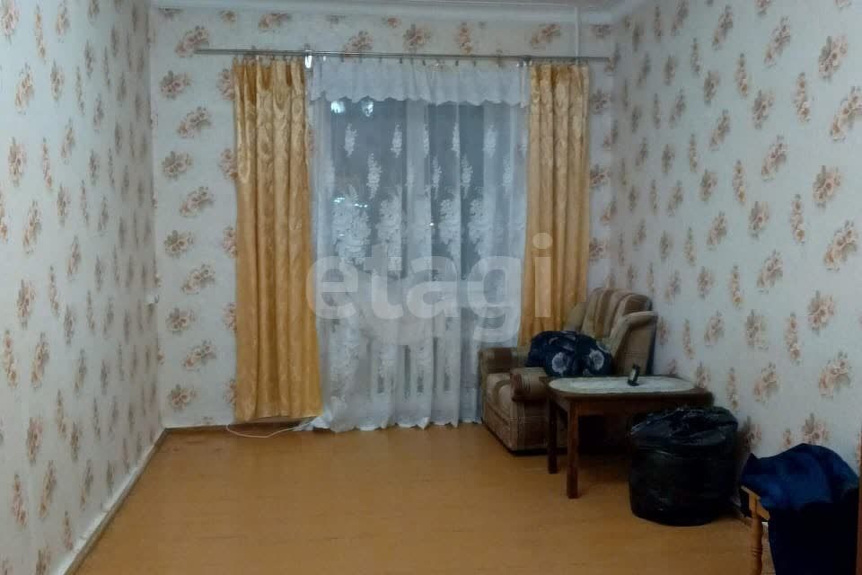Продаётся 2-комнатная квартира, 47.2 м²