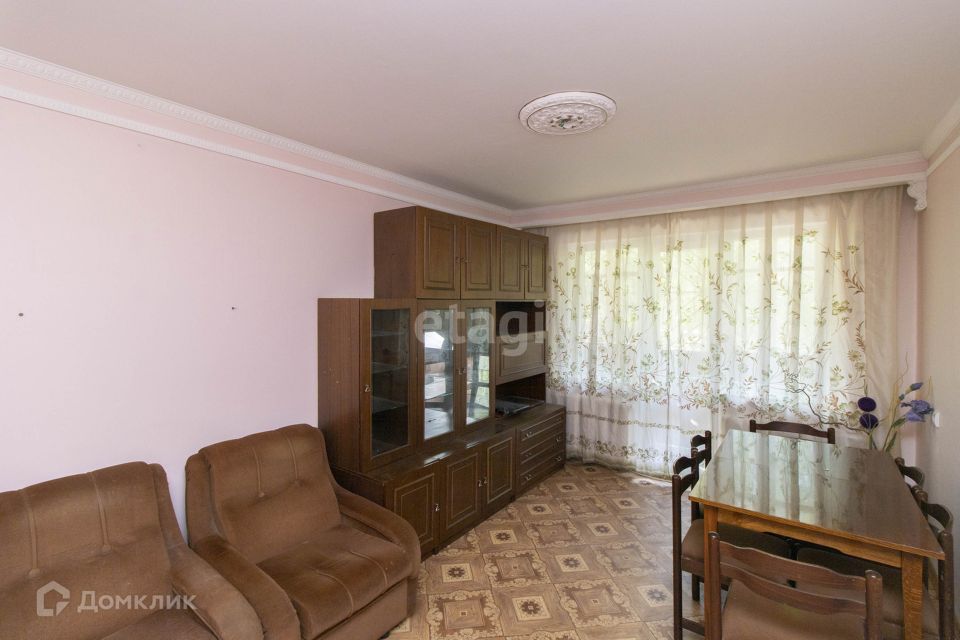 Продаётся 3-комнатная квартира, 59.5 м²