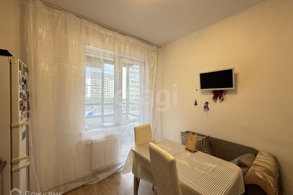 Продаётся 1-комнатная квартира, 35 м²