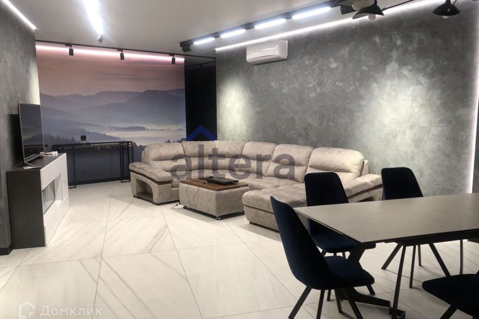 Продаётся 3-комнатная квартира, 119 м²