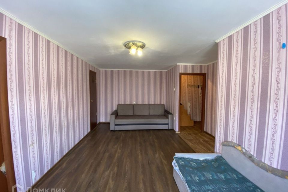 Продаётся 2-комнатная квартира, 43.3 м²