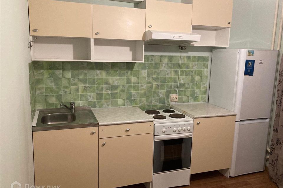 Продаётся 1-комнатная квартира, 43 м²