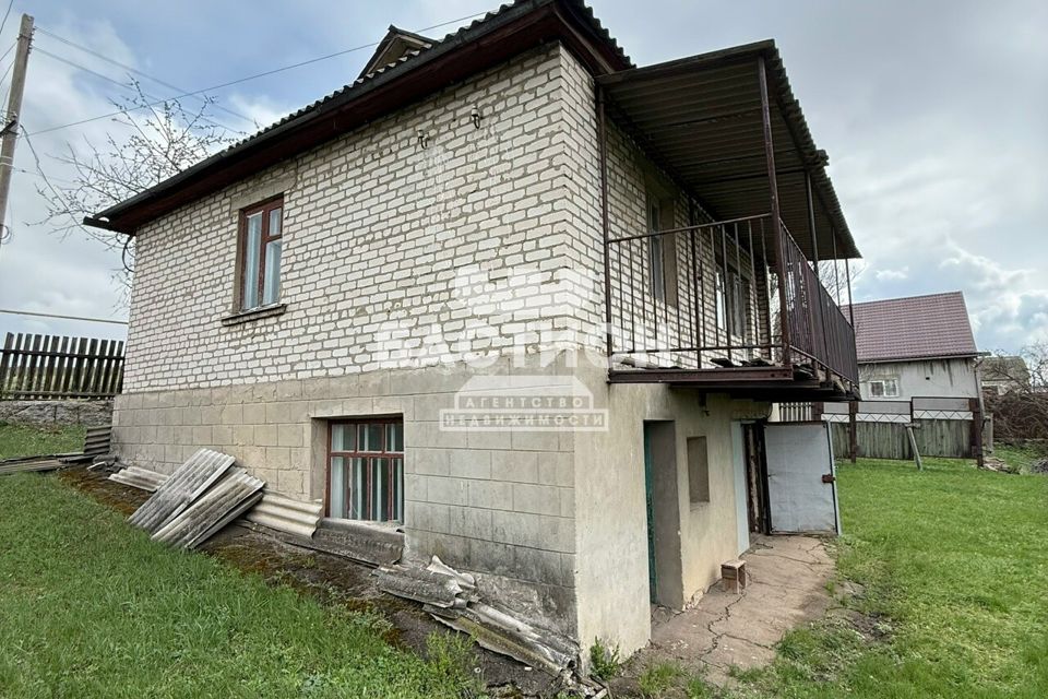 Продаётся 2-этажный дом, 100 м²