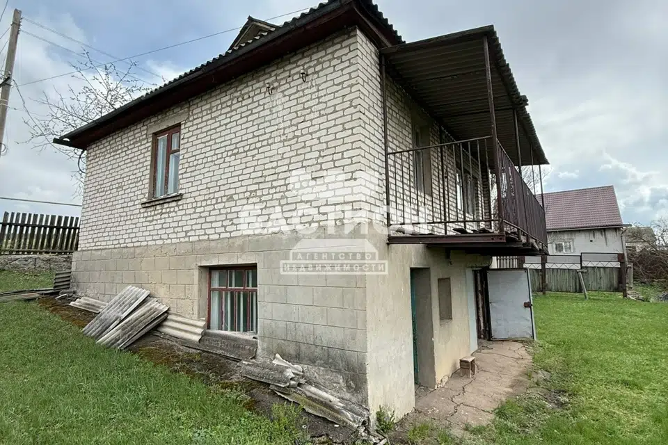 Продаётся 2-этажный дом, 100 м²