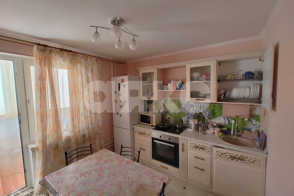 Продаётся 1-комнатная квартира, 37.5 м²