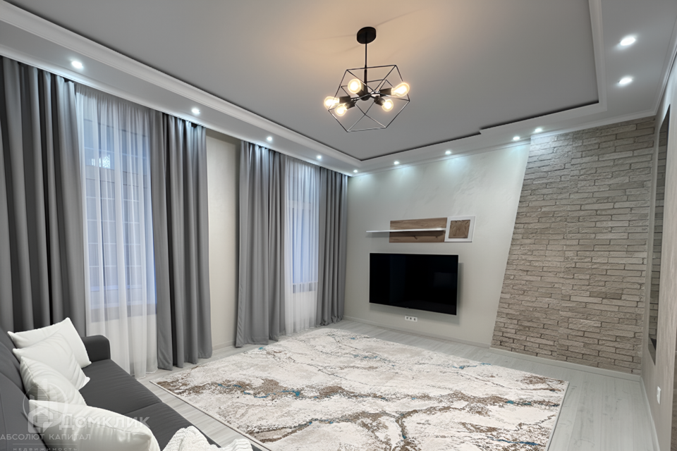 Сдаётся 2-комнатная квартира, 87 м²