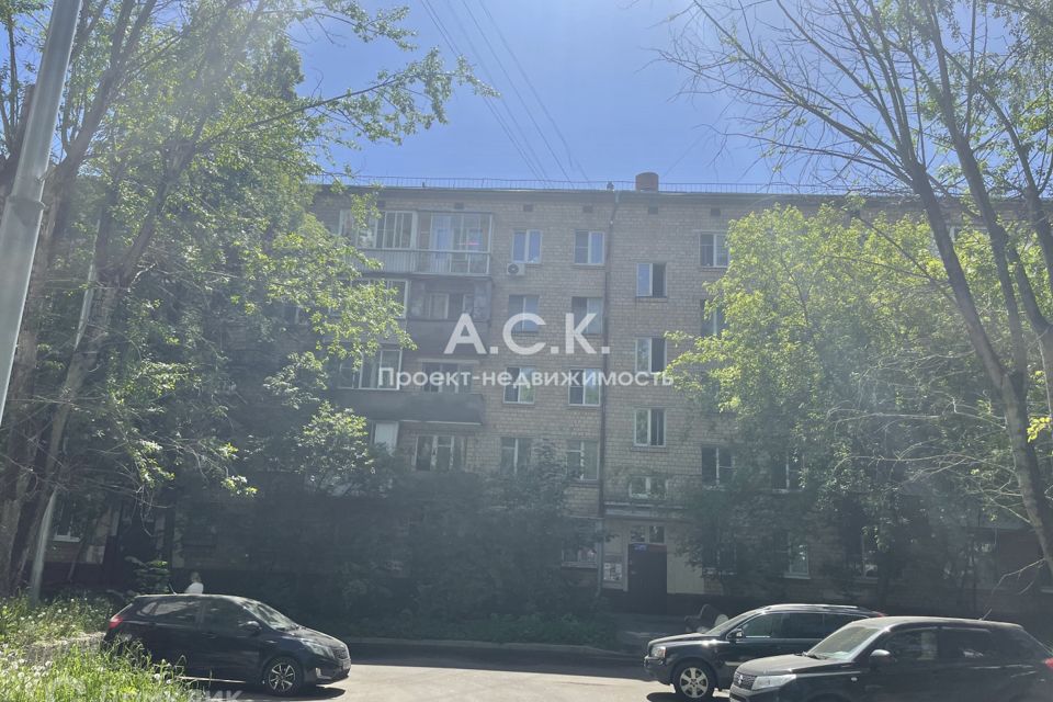Продаётся 3-комнатная квартира, 56.6 м²