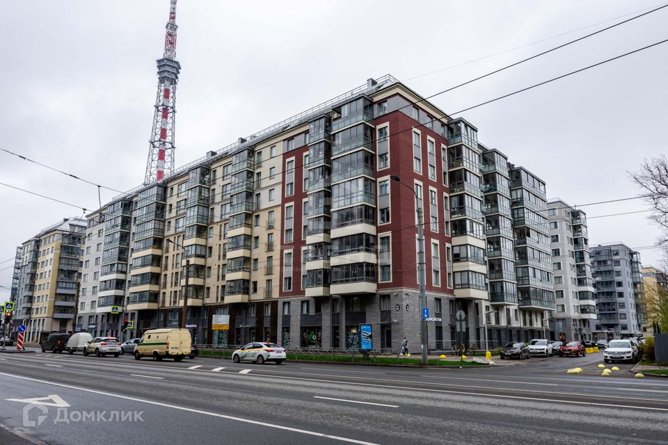 Продаётся 2-комнатная квартира, 70.8 м²