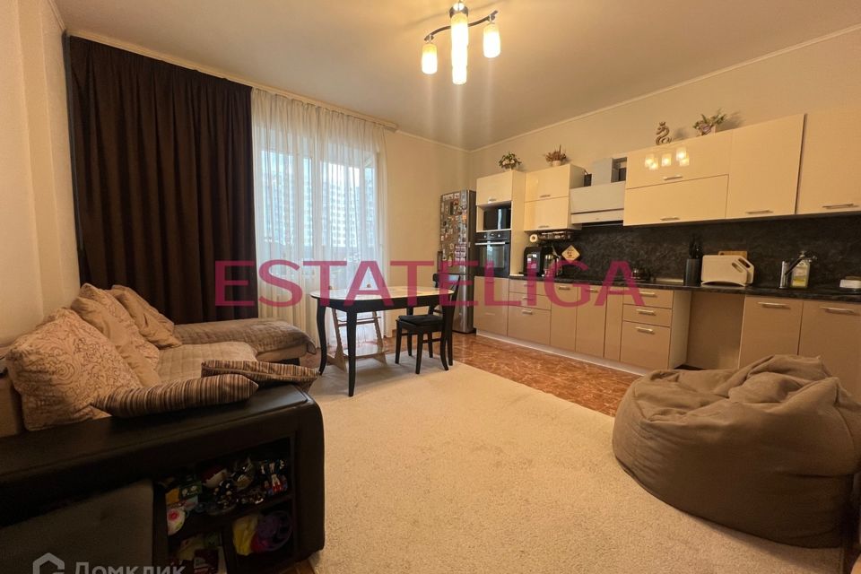 Продаётся 2-комнатная квартира, 60 м²