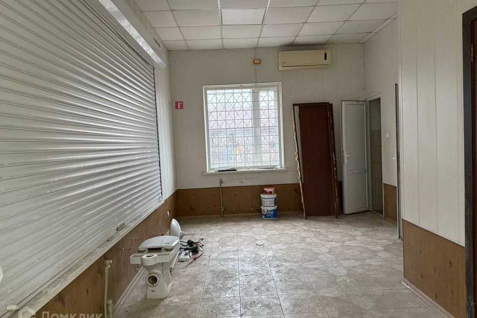 Сдаётся помещение своб. назначения, 163.5 м²