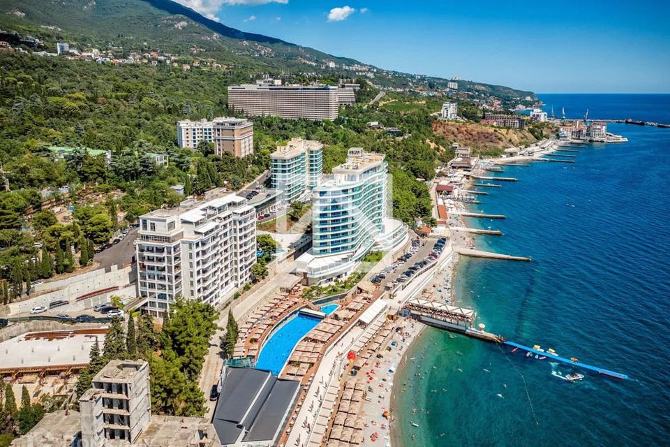 Продаётся 3-комнатная квартира, 79.6 м²