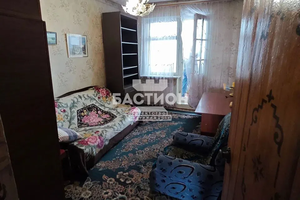 Продаётся 4-комнатная квартира, 83.2 м²