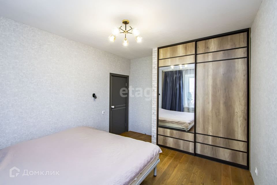 Продаётся 2-комнатная квартира, 65.4 м²