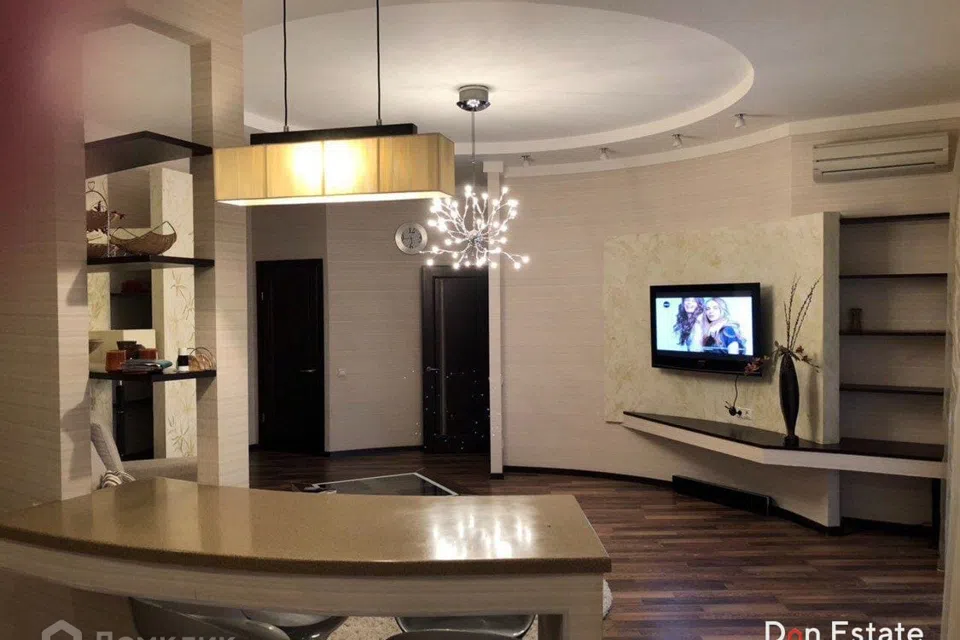 Сдаётся 2-комнатная квартира, 85 м²