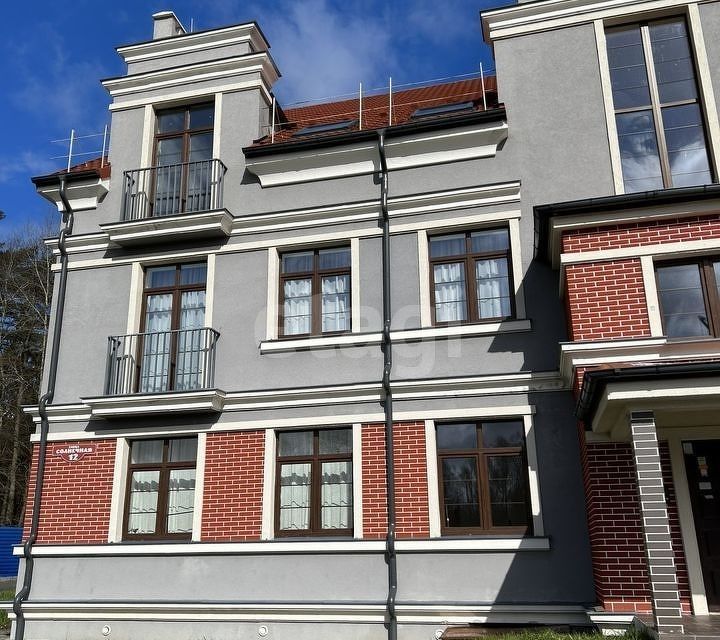 Продаётся 2-комнатная квартира, 67.7 м²