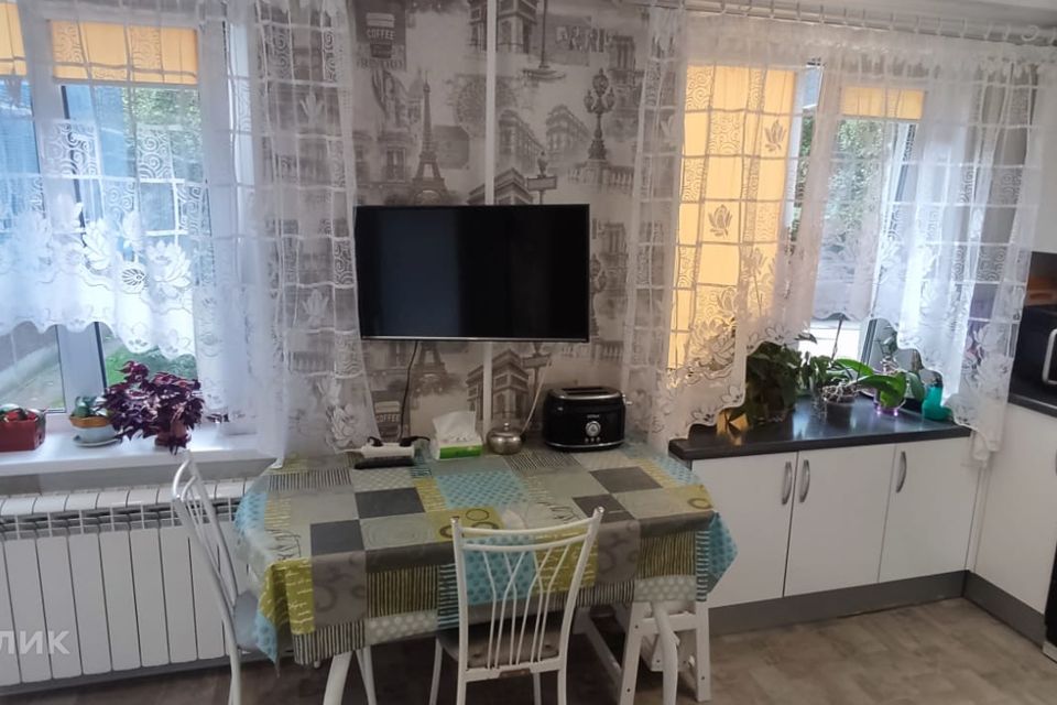 Продаётся 4-комнатная квартира, 87.1 м²