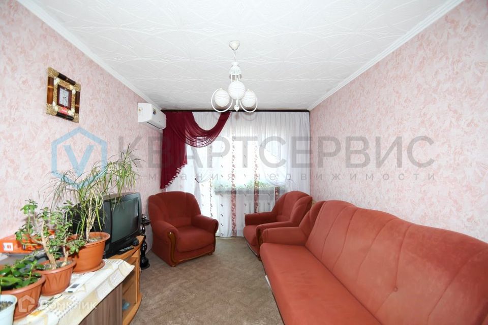 Продаётся 2-комнатная квартира, 43.7 м²