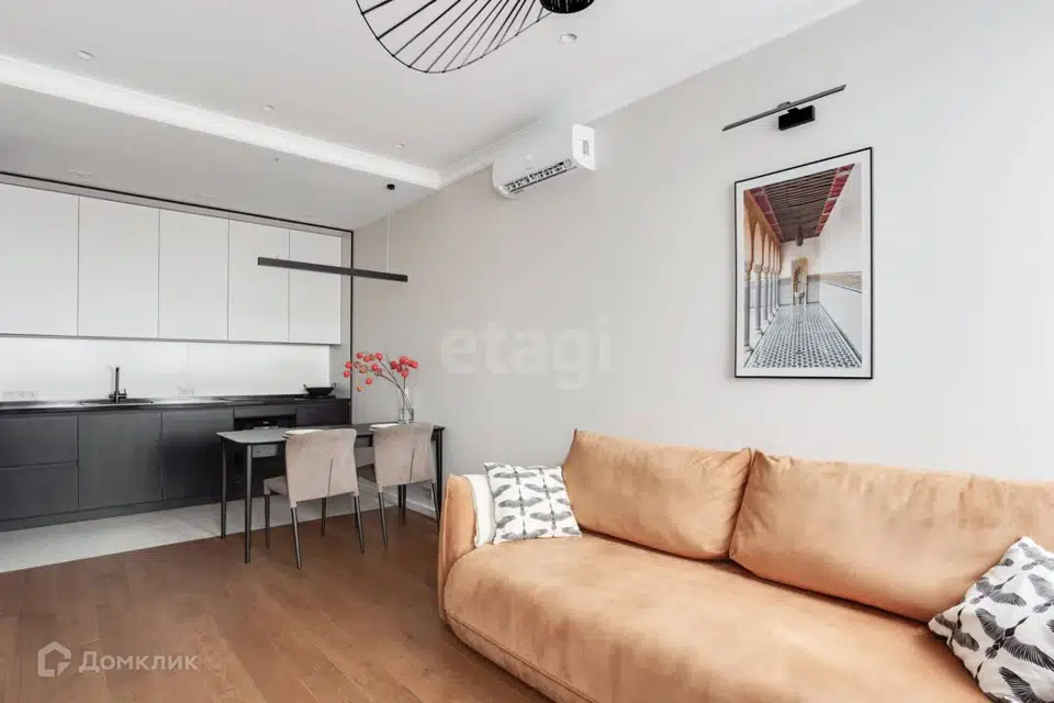 Продаётся 2-комнатная квартира, 46.6 м²