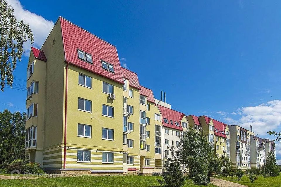 Продаётся 3-комнатная квартира, 100.8 м²