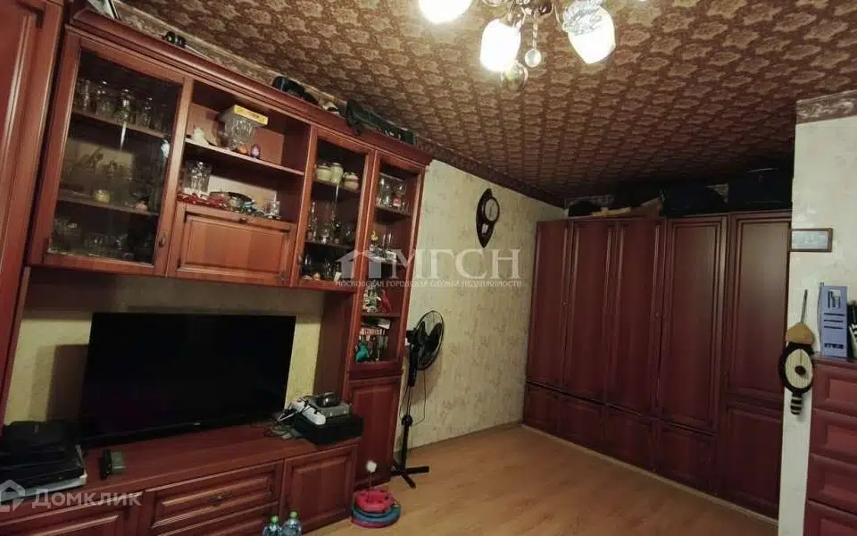 Продаётся 1-комнатная квартира, 39.2 м²