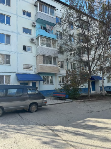 Продаётся 4-комнатная квартира, 69.4 м²