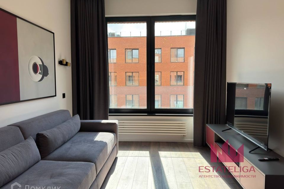 Сдаётся 2-комнатная квартира, 69.8 м²