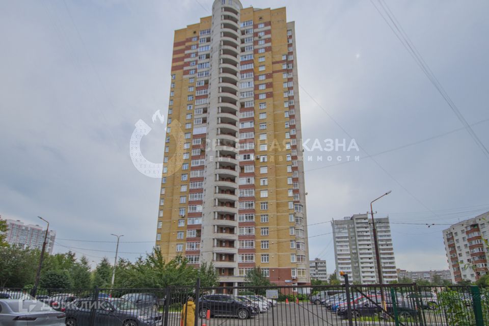 Продаётся 1-комнатная квартира, 45.8 м²