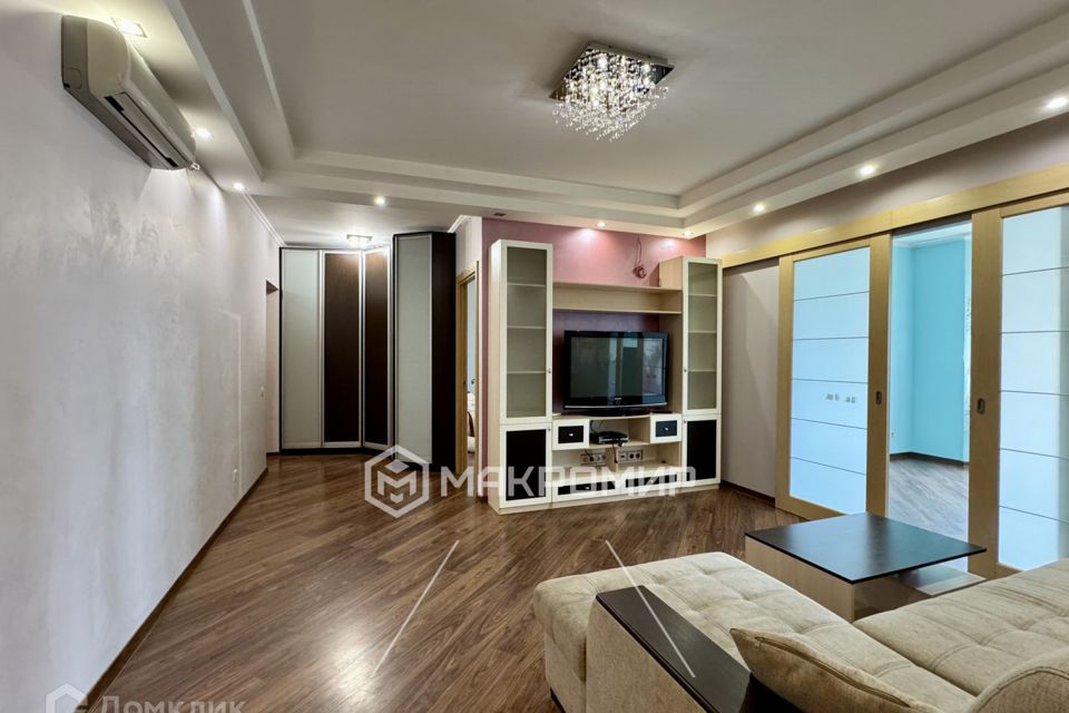 Сдаётся 3-комнатная квартира, 100 м²