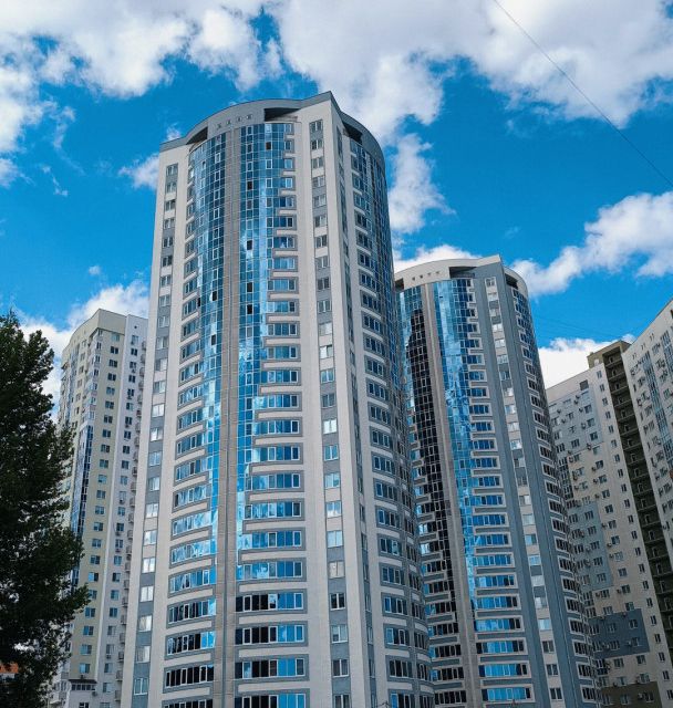 Продаётся 3-комнатная квартира, 92 м²