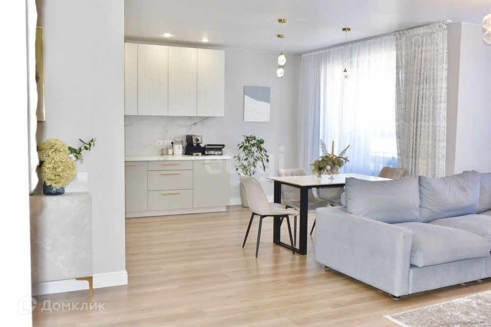 Продаётся 3-комнатная квартира, 85.5 м²