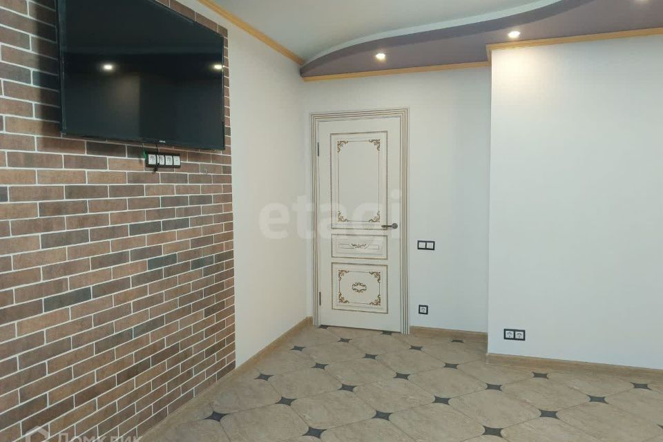 Продаётся 1-комнатная квартира, 39.1 м²